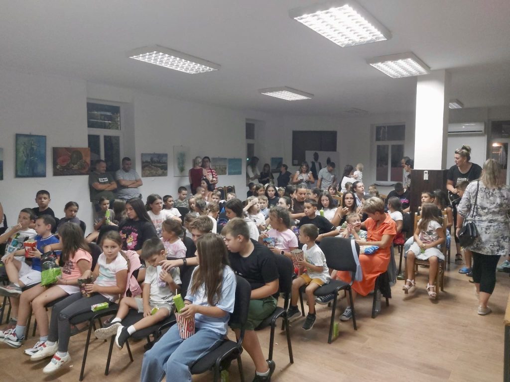 У Кљајићеву одржано филмско вече за најмлађе