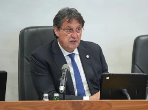 Гашић честитао Дан авијације: Србија чини огромне кораке у јачању војне авијације