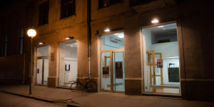 (ФОТО) Уметност различитих генерација на једном месту