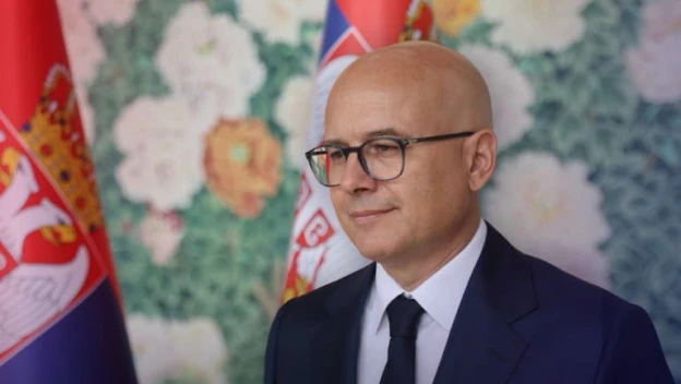 "СПРЕМА СЕ ЗА ПОЛИТИЧКУ ПЕНЗИЈУ" Лидер СНС Вучевић о Ђиласу: Треба очекивати да изјави како је победио Наполеона!