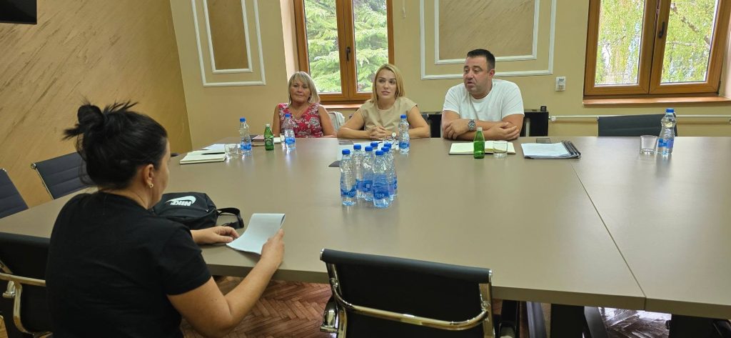 U Odžacima saslušani građani: Pitanja i problemi direktno pred nadležnima