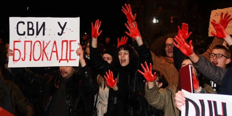 Narod-ih-ne-zanima,-samo-stranci-i-pare!-Blokaderi-ponovo-bez-ijedne-ideje-za-Srbiju-
