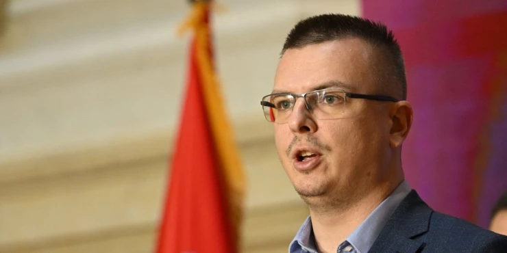 Pobegulja-Parandilovic?-preti-gradjanskim-ratom-25.-oktobra-Nakon-priznanja-da-Vuc?ic?-pobedjuje,-usledila-jeziva-izjava-(VIDEO)