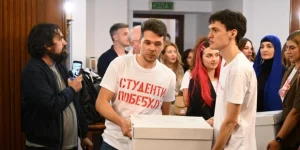 Присталица тзв. ''студентске листе'' упозорава: Без још неколико процената нема промене, Вучић остаје још 12 година