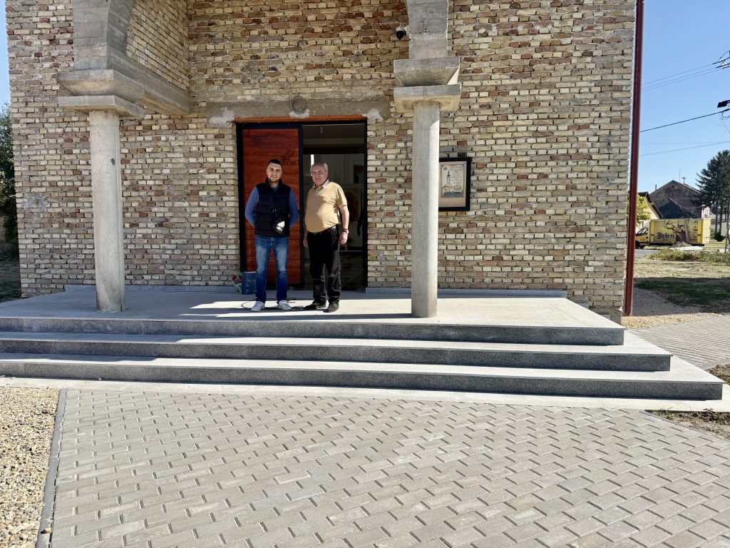(ФОТО) Нови садржаји и уређенији простори у три насељена места на територији Града Сомбора