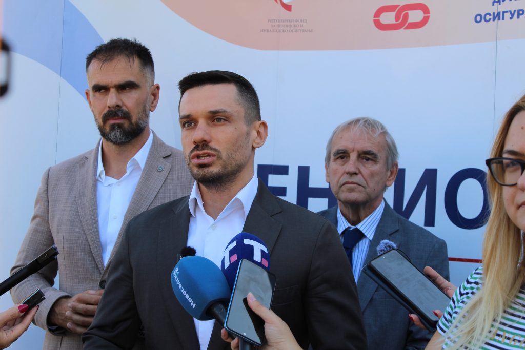 Фонд ПИО одржао трибину са пензионерима у НС, Огњеновић: Раст пензија 7,5% од децембра