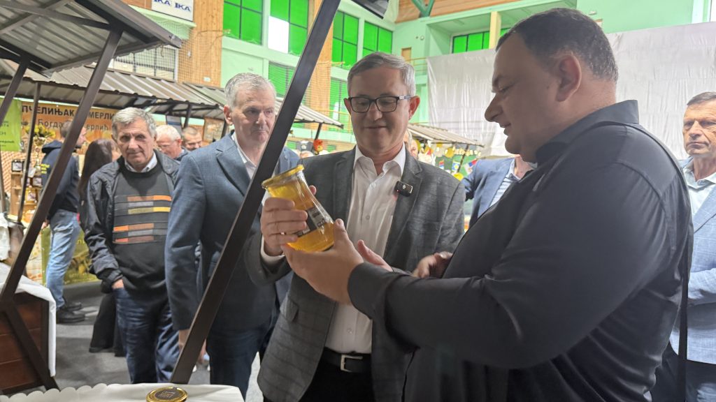 Гламочић на регионалном сајму пчеларства на Златибору: Највећи изазов фалсификати меда