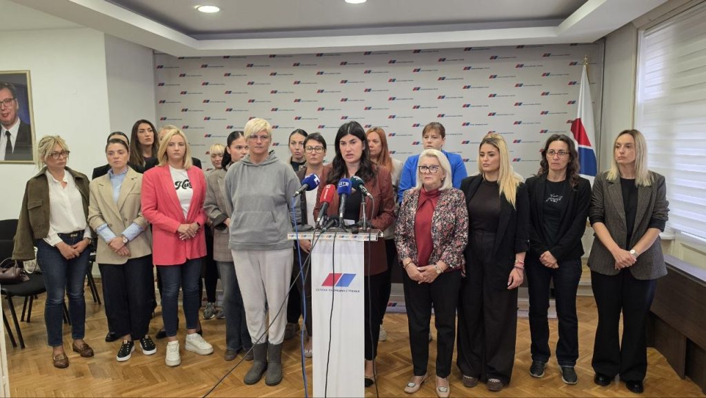 ?Ubic?u-tebe-i-sve-oko-tebe"-Predsednici-Skups?tine-grada-prec?eno-smrc?u!-Osumnjic?eni-pozitivan-na-kokain-evo-s?ta-je-Dina-Vuc?inic?-poruc?ila-na-konferenciji!