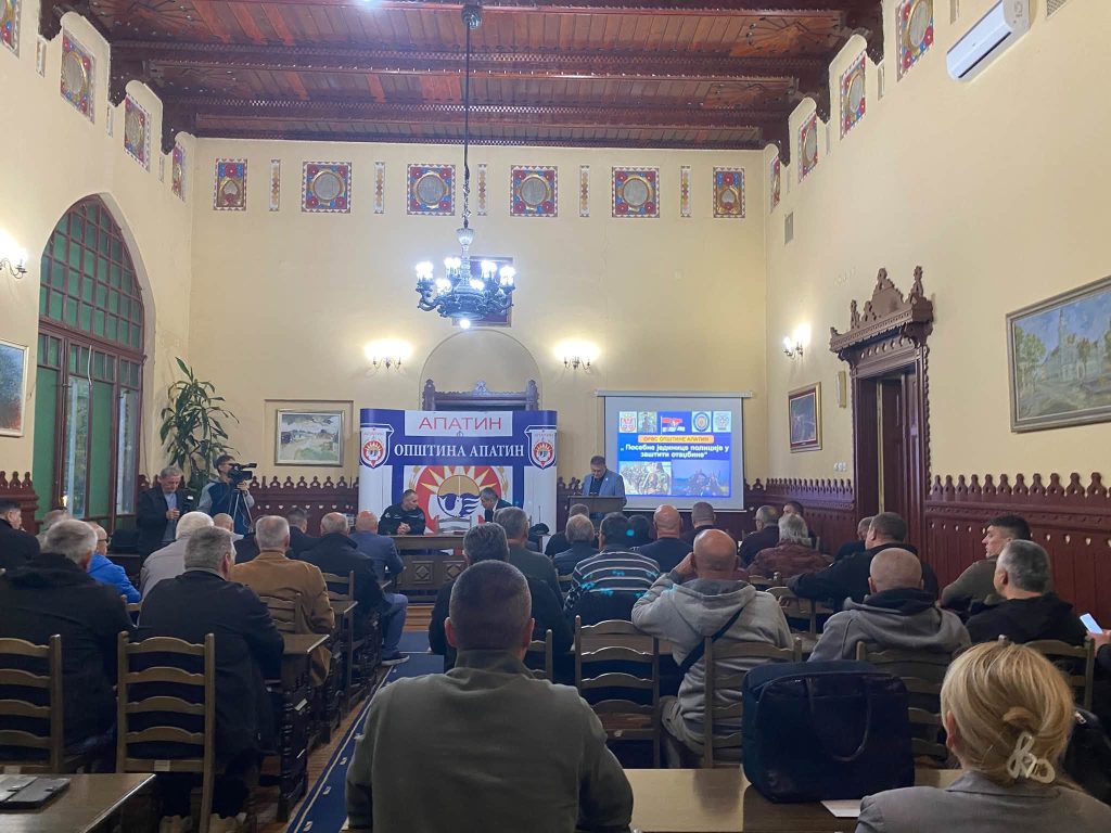 Трибином и изложбом сачувано сећање на припаднике Посебних јединица полиције