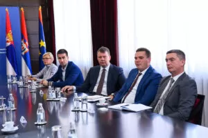 Представници