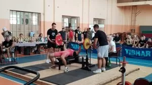 Takmicenje u pauerliftingu