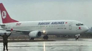 Turski avion prinudno sleteo u Barselonu zbog pretnje bombom