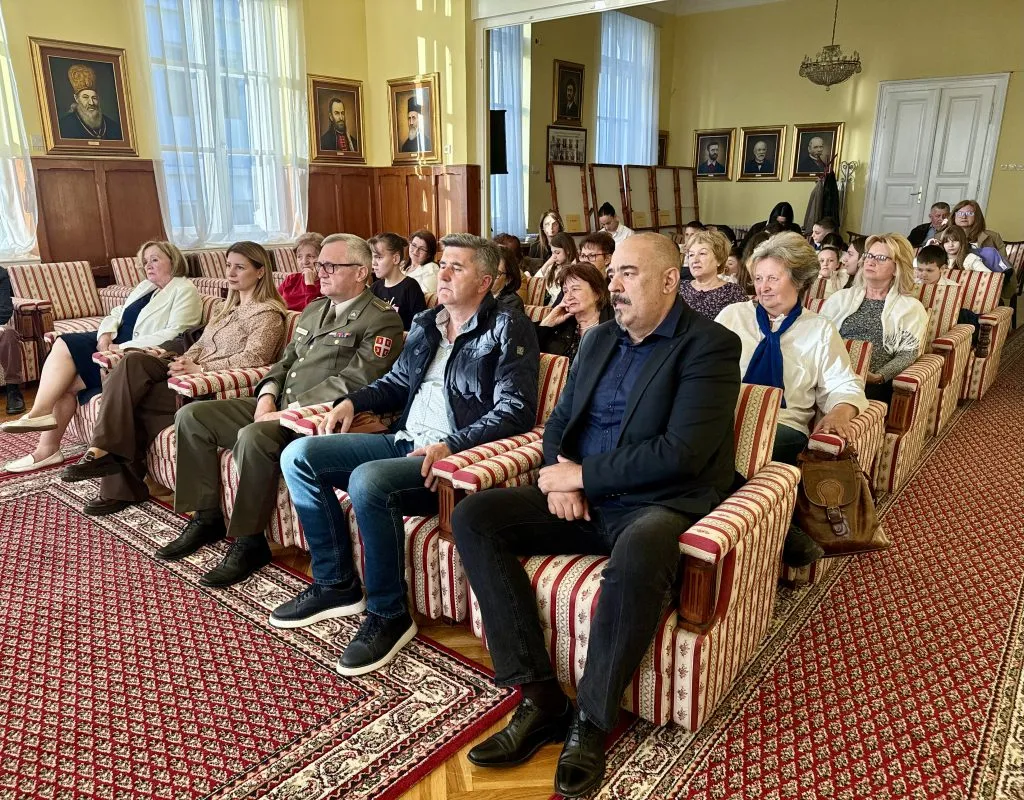(ФОТО) Поетско вече у Сомбору поводом Светског дана књиге и ауторских права