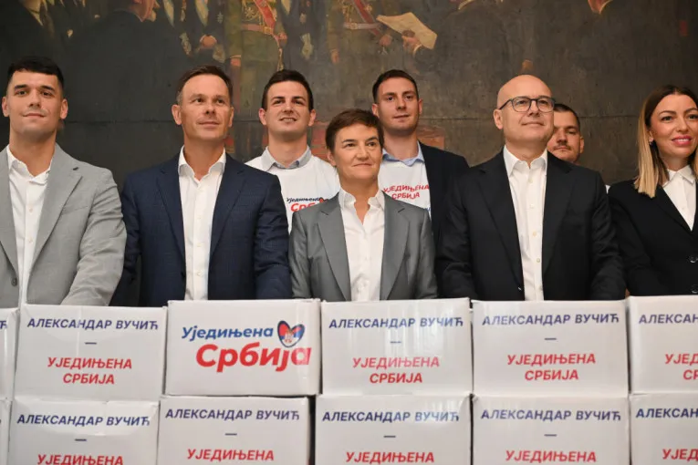РИК прогласио листу "Александар Вучић - Уједињена Србија" под редним бројем један