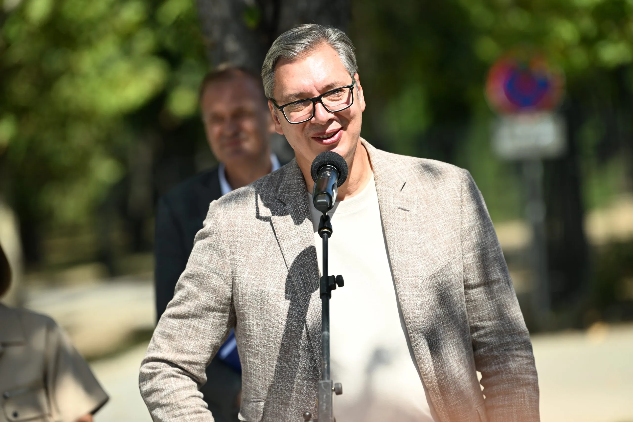 Вучић: Нико неће градити у Делиблатској пешчари док сам на било којој функцији
