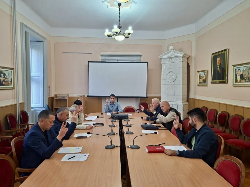 Градско веће усвојило предлог за доделу „Октобарске награде“